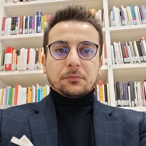 L'encadrement juridique des entreprises spécialisées dans l'IA de guerre : le positionnement du droit international. Par Avraham Ibrahim Bessat, Juriste.