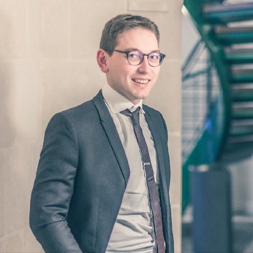 Aménagement commercial : les décisions défavorables de la CNAC sont-elles juridiquement fiables ? Par Adrien Colas, Avocat.