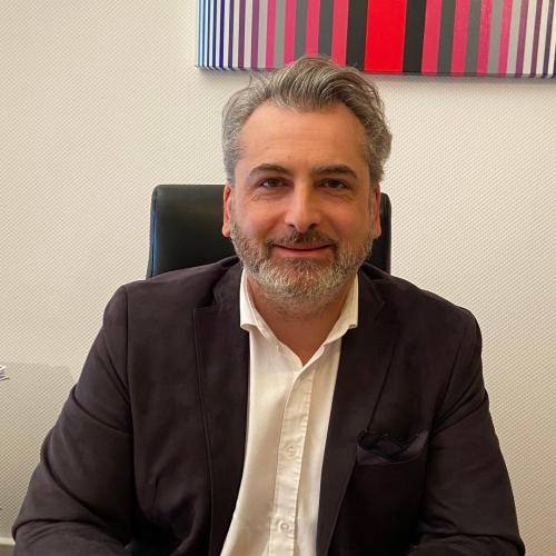 Divorcer sans argent : le pot de terre contre le pot de fer ? Par Olivier Rech, Avocat. 