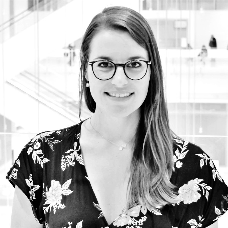 Retards, annulations, surbooking : la compagnie low cost Vueling durement condamnée par les tribunaux français pour clause abusive. Par Anaïs Escudié, Juriste et Guilhem Della Malva, Juriste.