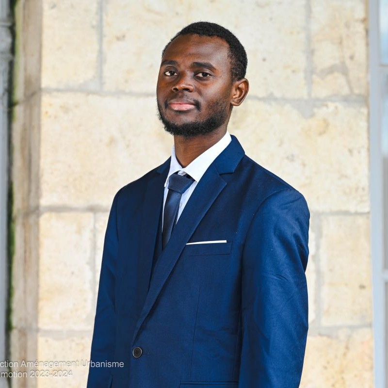 Le contentieux de la légalité urbanistique : un recours pour excès de pouvoir en métamorphose. Par Mamady Fanta Camara, Étudiant.
