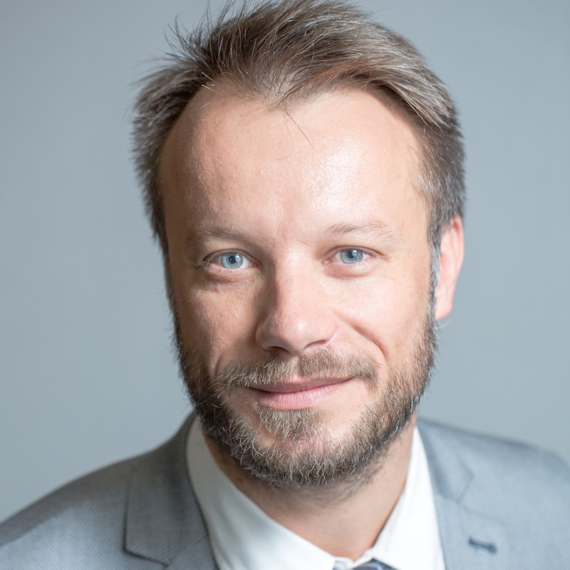 La saga réglementaire de la publicité des préservatifs. Par Arnaud de Verdelhan, Consultant Affaires Réglementaires.