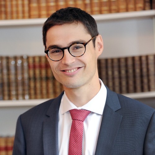 L'honneur et la probité du notaire sous contrôle étroit : explications. Par Laurent Stouffs, Avocat.