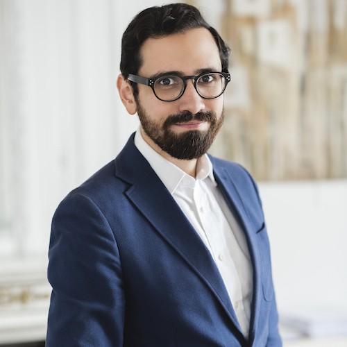 Ne pas négliger la notification du recours au titulaire du permis de construire. Par Hugo Cadena, Avocat.