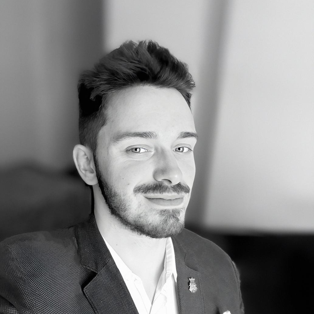 Le fonctionnaire réserviste : statut, valorisation et régime des droits sous l'égide du label Garde nationale. Par Benjamin Billot, Étudiant.