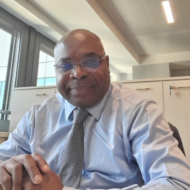 Cookies et sanctions contre Google et Amazon : quelles leçons pour les opérateurs africains du numérique ? Par Laurent-Fabrice Zengue, Juriste.