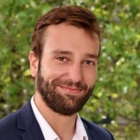 NICOLAS