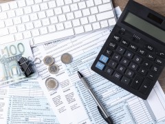 Tout savoir sur la fiscalité des cadeaux d'affaires.